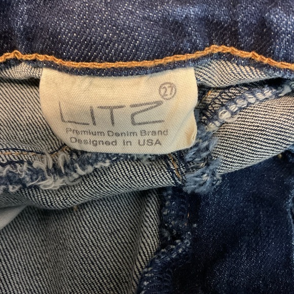 LITZ jeans waist 27 crop leg with fray at bottom - Picture 9 of 10